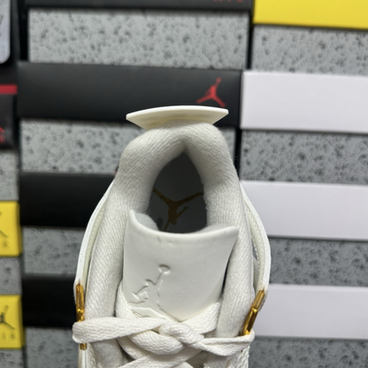 Air Jordan 4 Retro - Metallic Gold