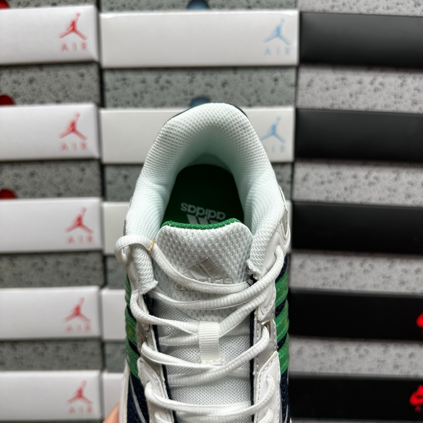 Adidas Response CL - White Green Collegiate Navy