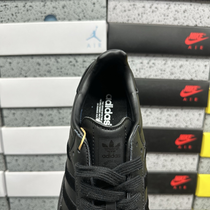 Adidas Samba - Triple Black