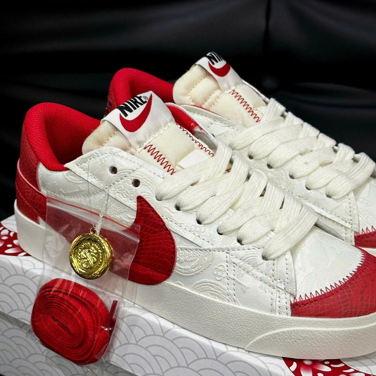 Nike Blazer Low '77  Jumbo - Year of the Snake Red