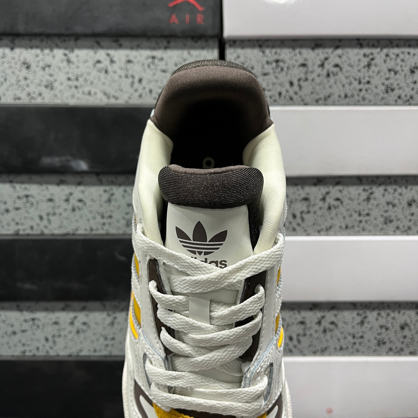 Adidas Drop Step Low 2.0 - Rice White