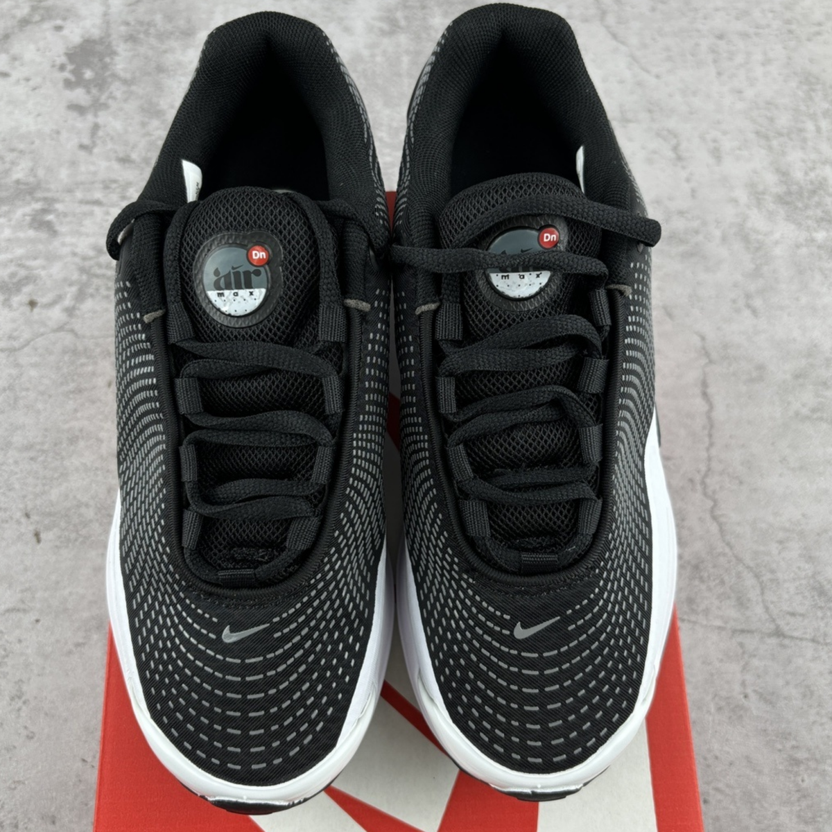 Nike Air Max DN - Black White Cool Grey