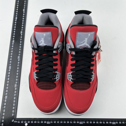Air Jordan 4 Retro - Toro Bravo