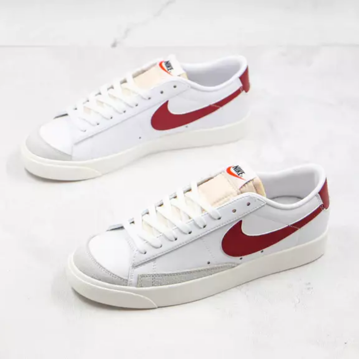 Nike Blazer Low '77  Vintage - White Team Red