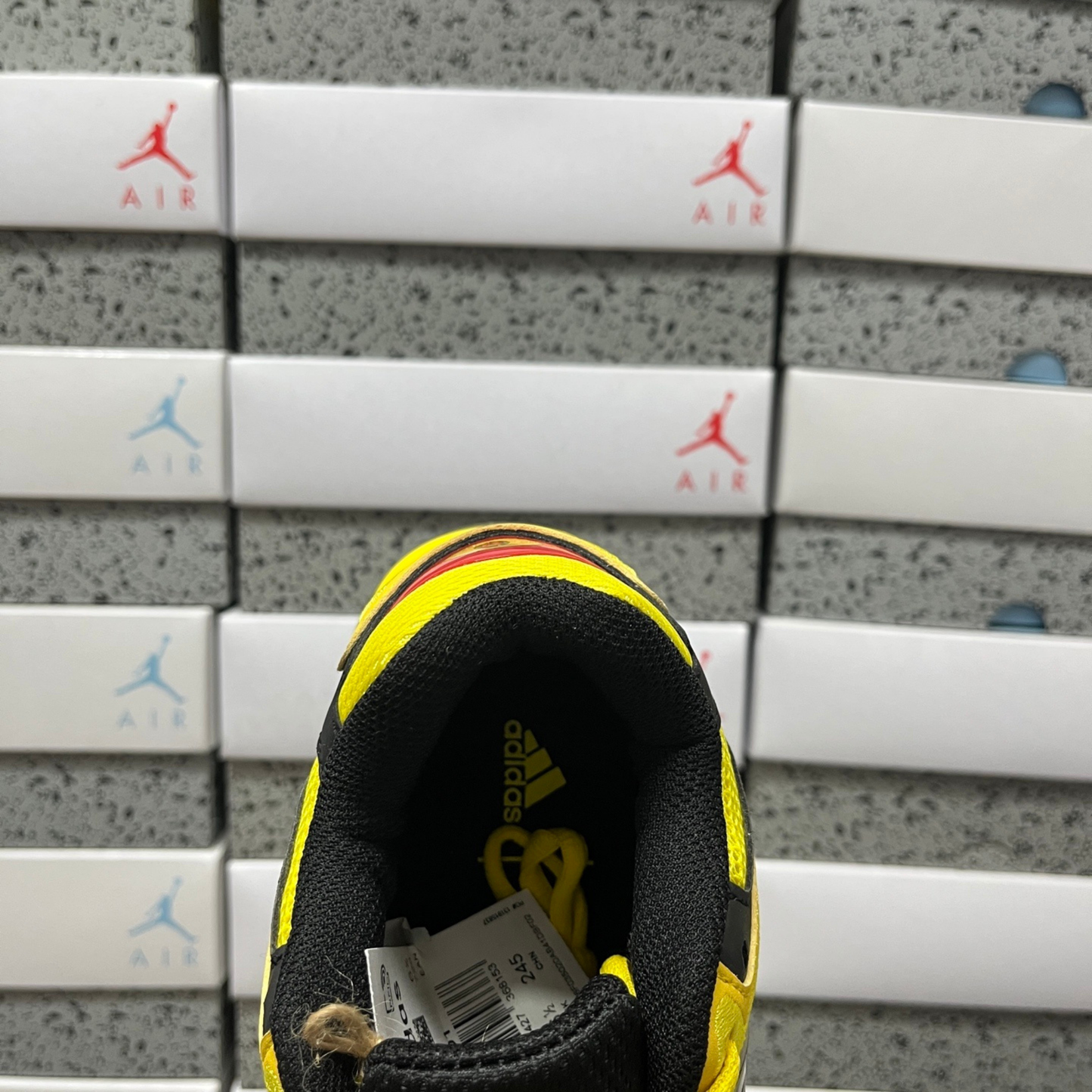 Bad Bunny x Adidas Response CL - Yellow