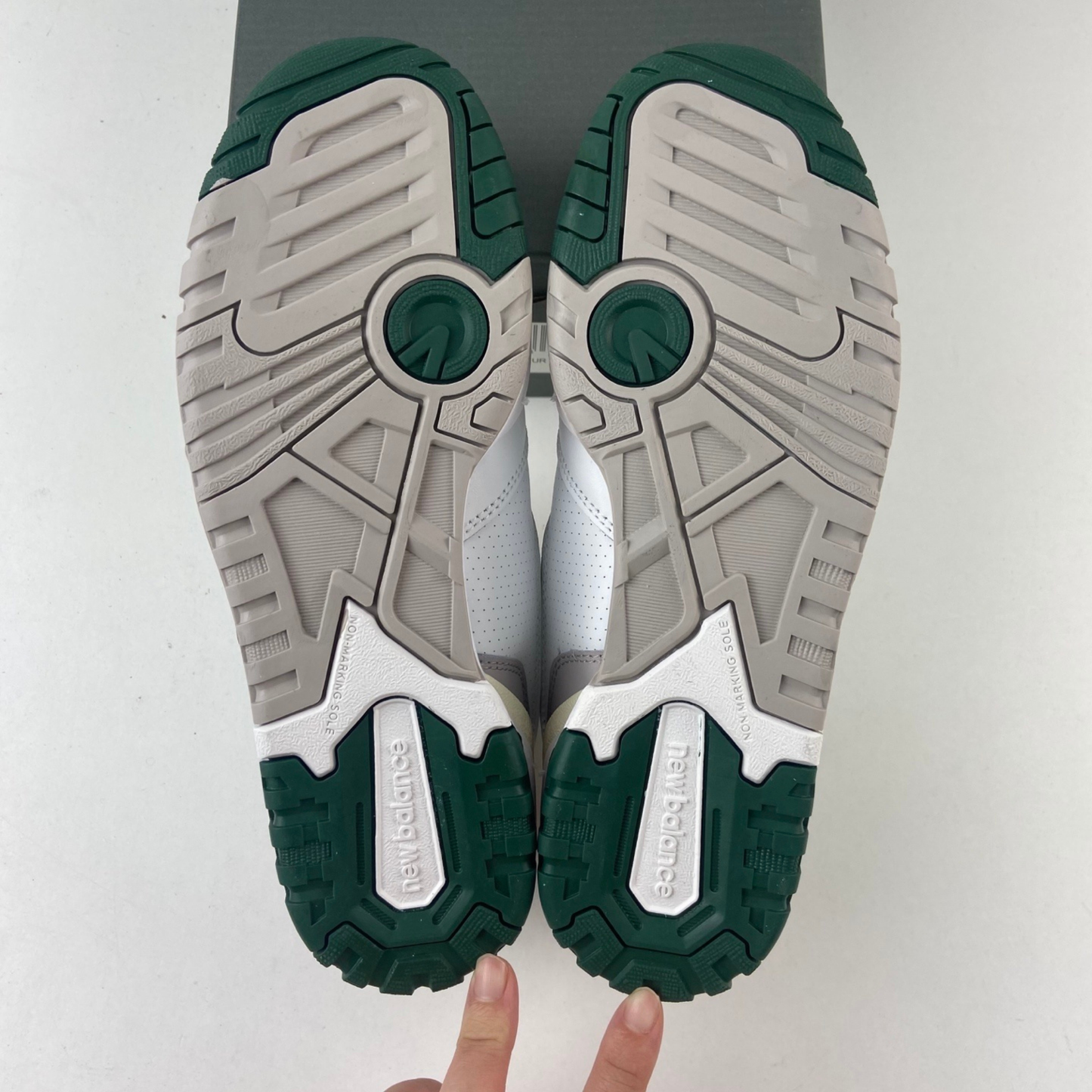 New Balance 550 -  BB550PWC