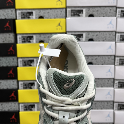 Asics Gel NYC - Ivy Smoke Grey
