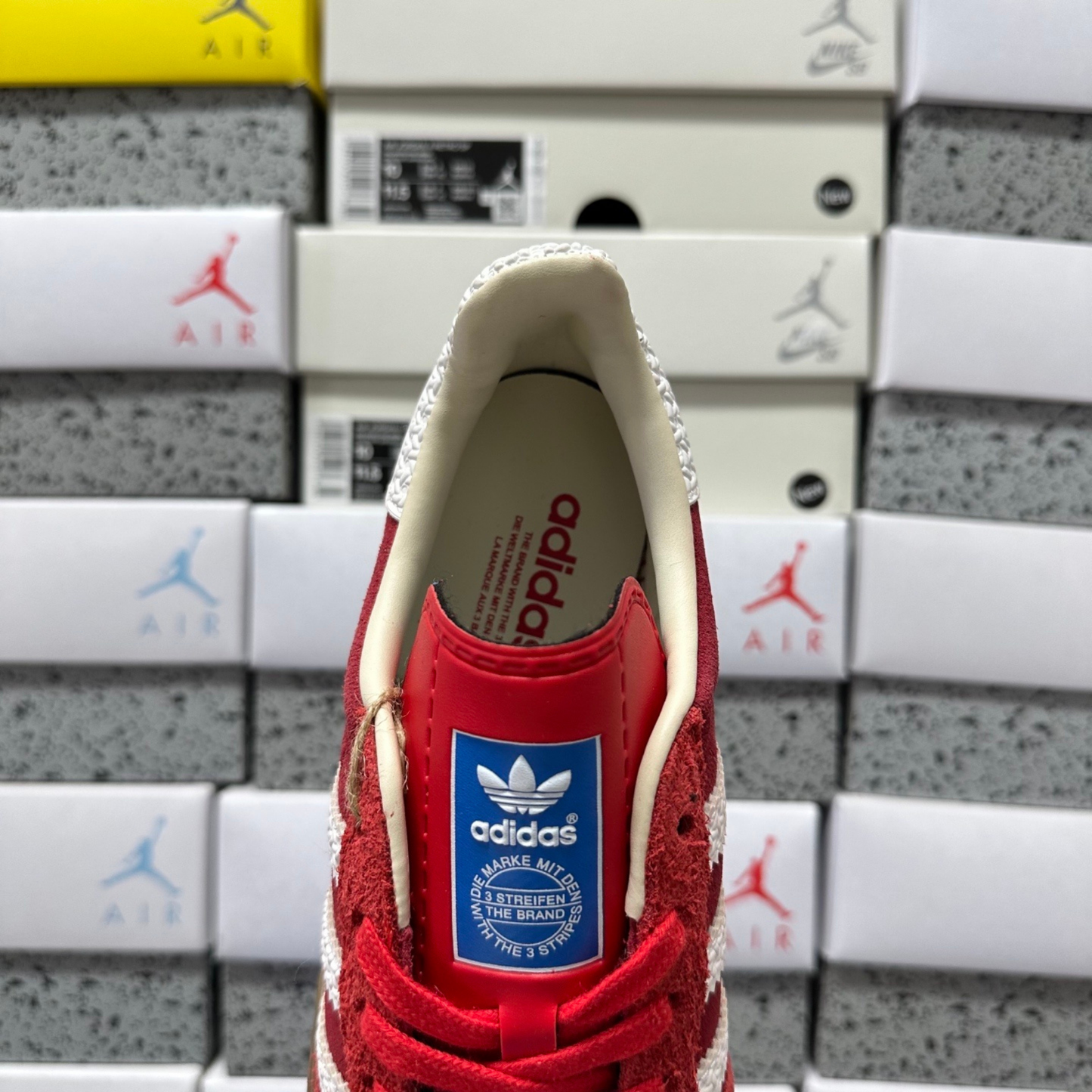 Adidas Gazelle Indoor - Better Scarlet