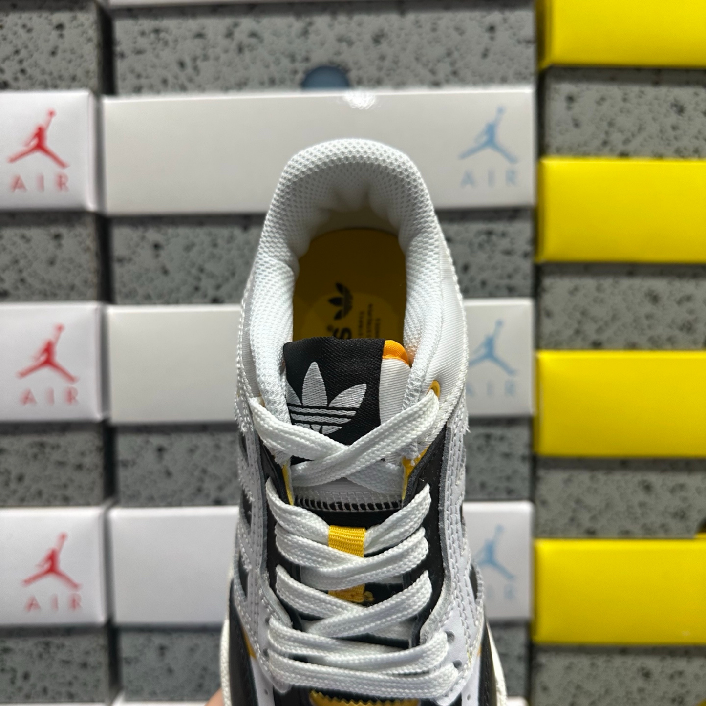 Adidas Drop Step Low - White Black Yellow