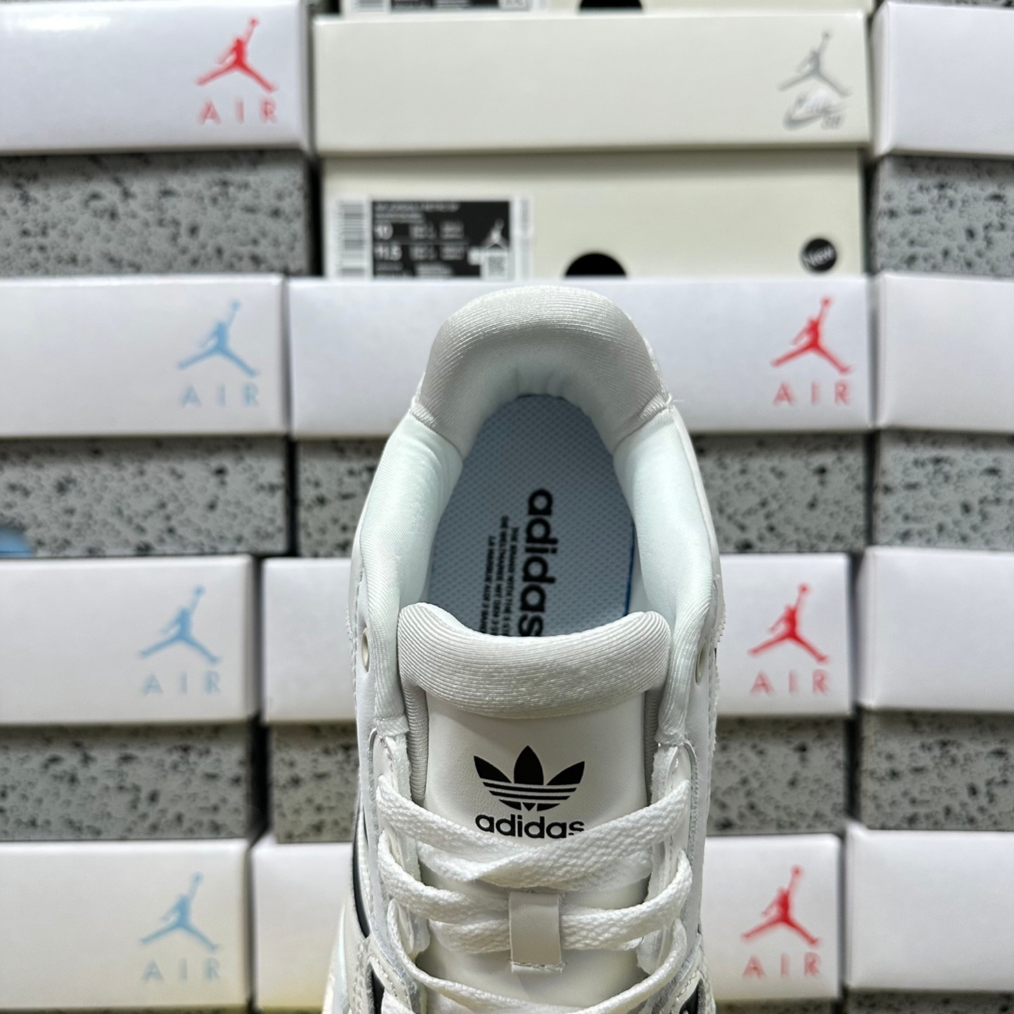 Adidas Drop Step Low 2.0 - Core White / Core Black / Grey One