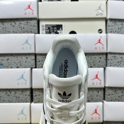 Adidas Drop Step Low 2.0 - Core White / Core Black / Grey One