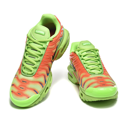 Supreme x Nike Air Max Plus - Mean Green