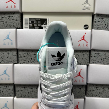Adidas Forum Low - Cloud White / Core Black / Gum
