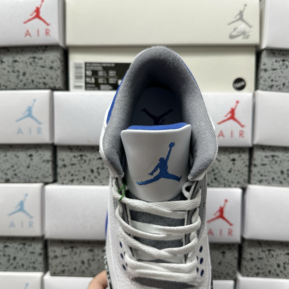 Air Jordan 3 Retro - Racer Blue