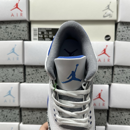 Air Jordan 3 Retro - Racer Blue