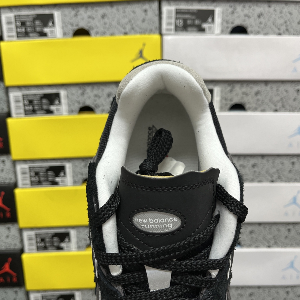 New Balance 2002R - Protection Pack Black Grey