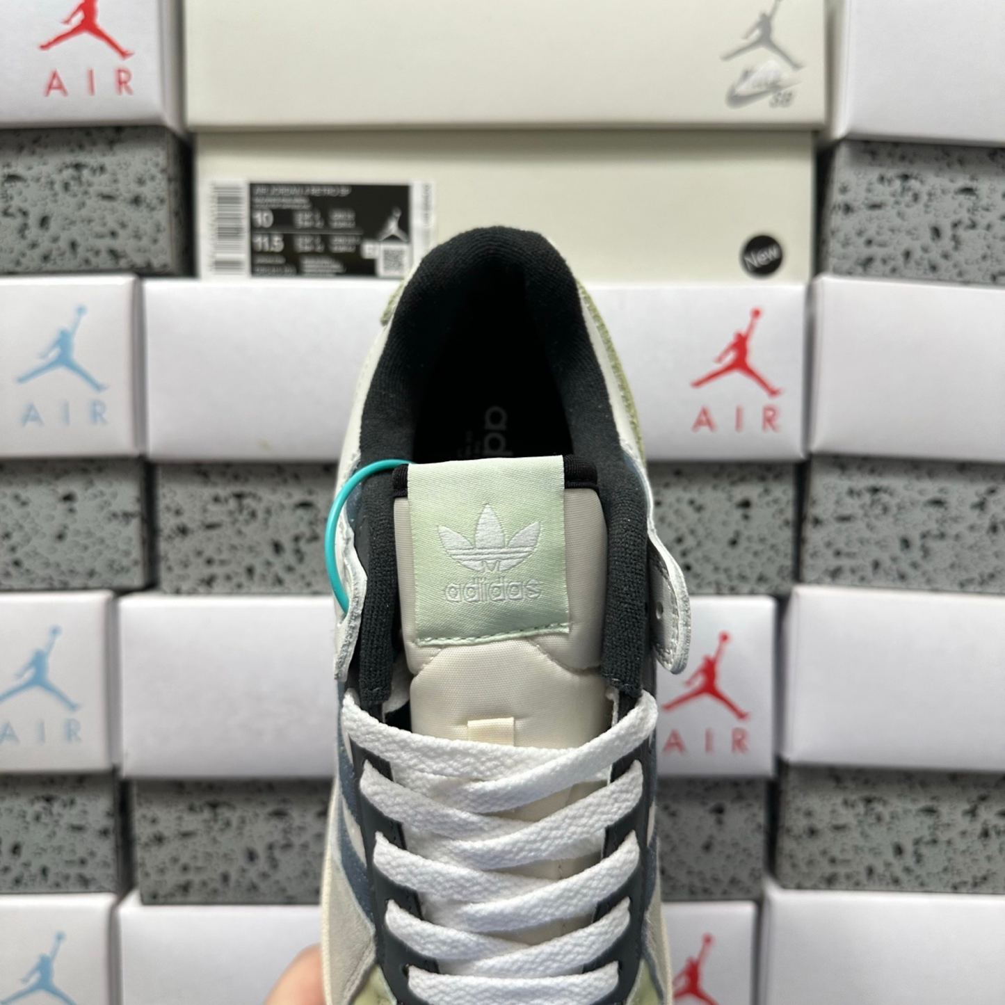 Adidas Forum Low - White Blue Green