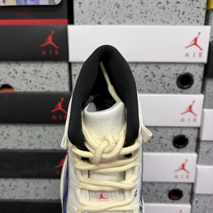 Air Jordan 11 Retro - Rare Air