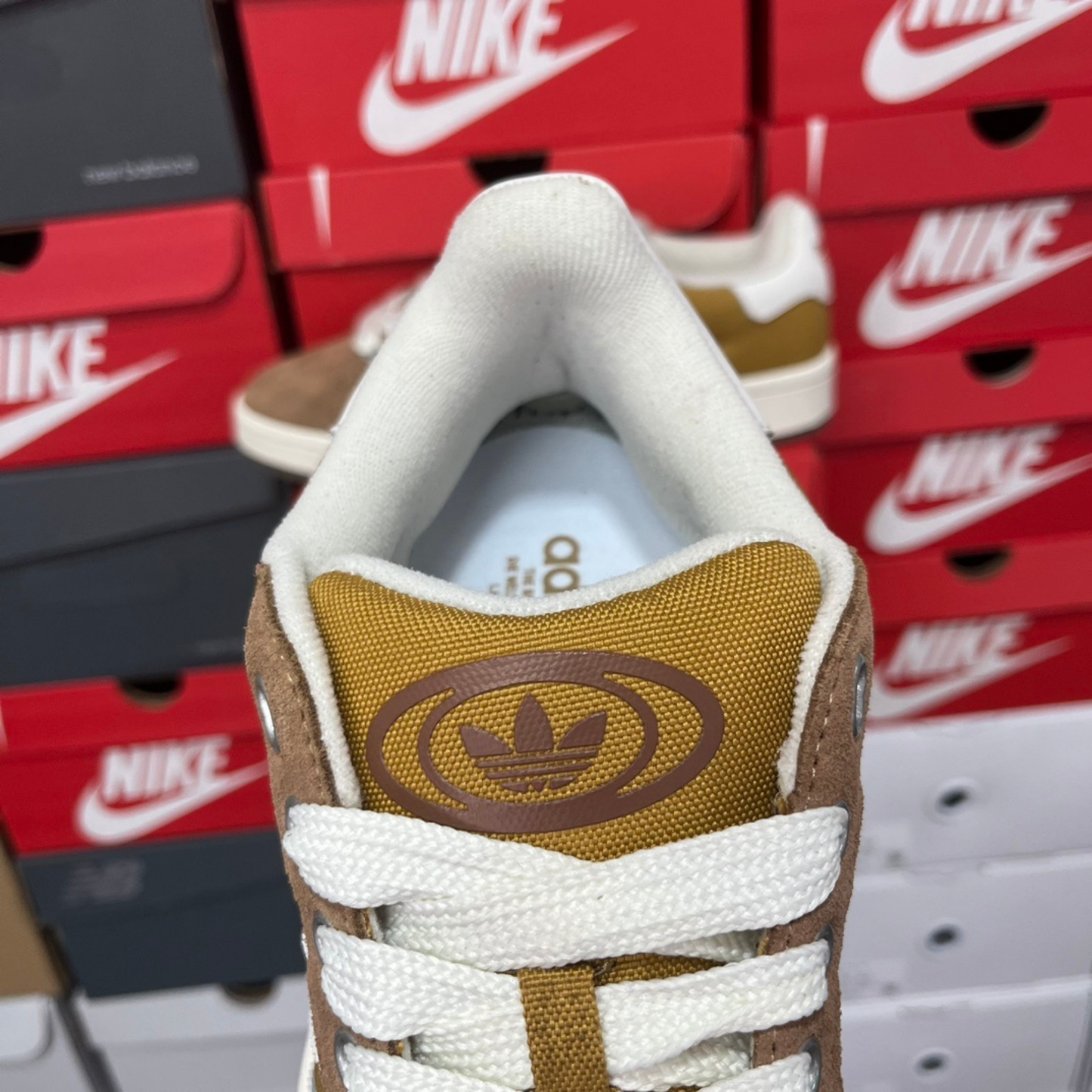 Adidas Campus 00's - Mesa Brown Corduroy