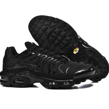 Supreme x Nike Air Max Plus - Triple Black