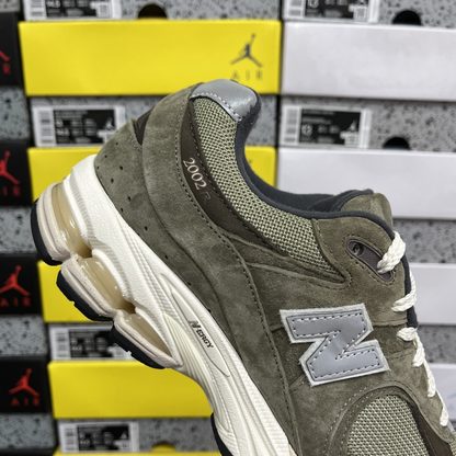 New Balance 2002R - Dark Camo