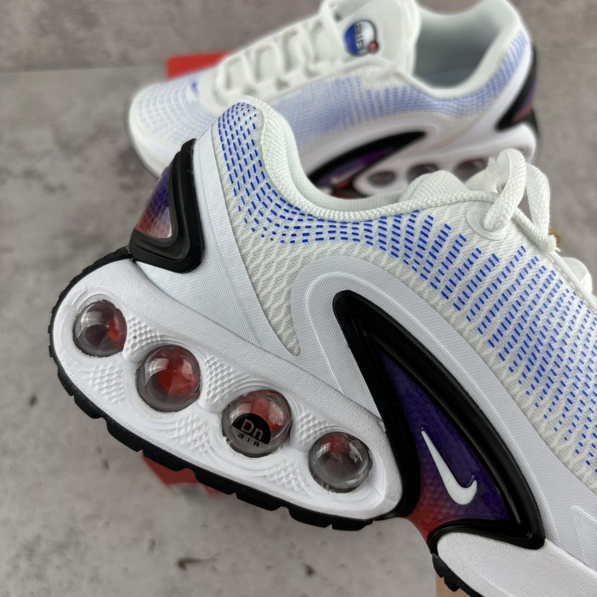 Nike Air Max DN -Blue Bright Crimson