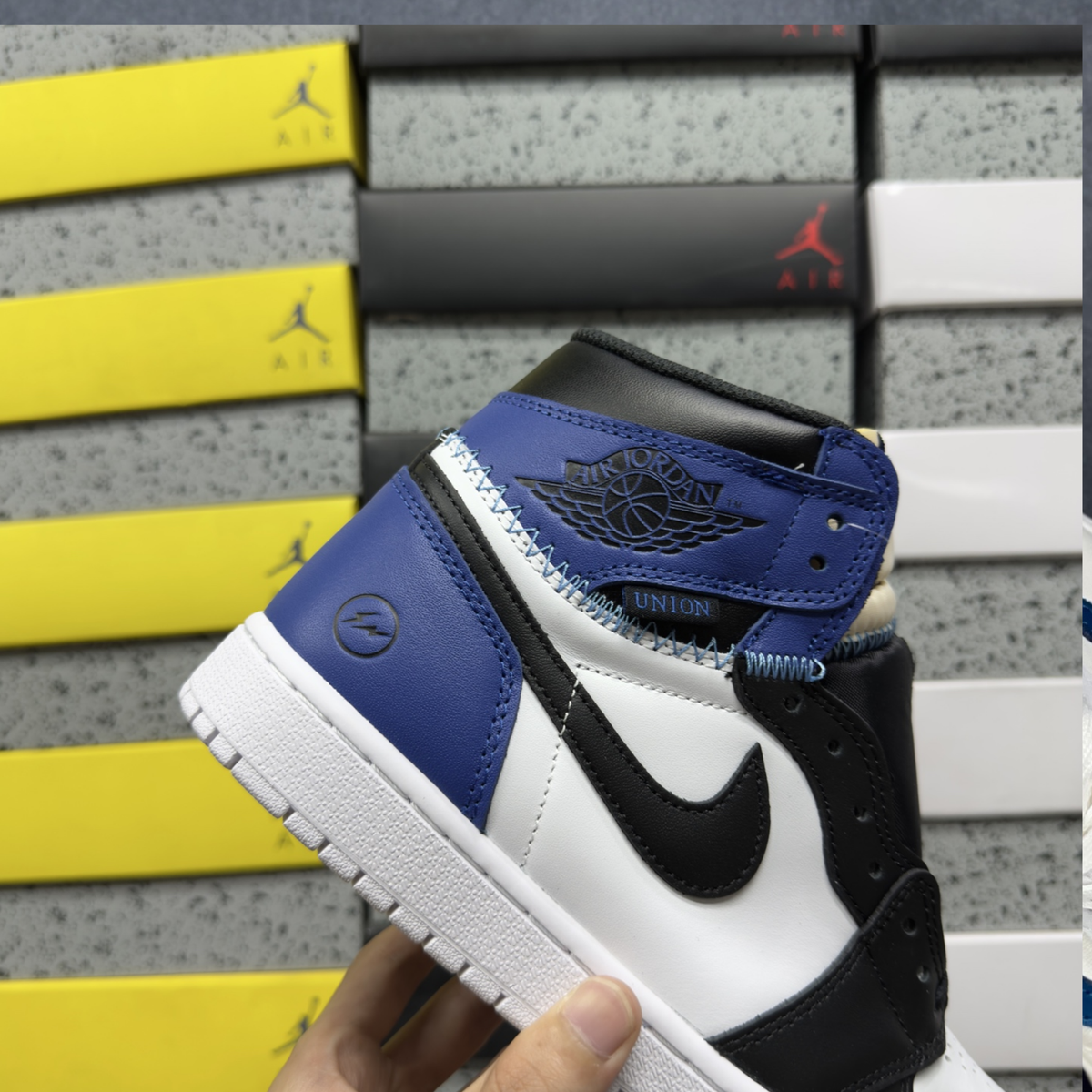 Union LA x Fragment Design x Air Jordan 1 Retro High OG SP - Royal Toe