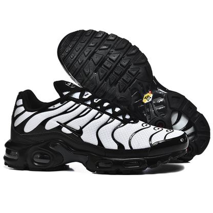 Nike Air Max Plus - Black White Panda