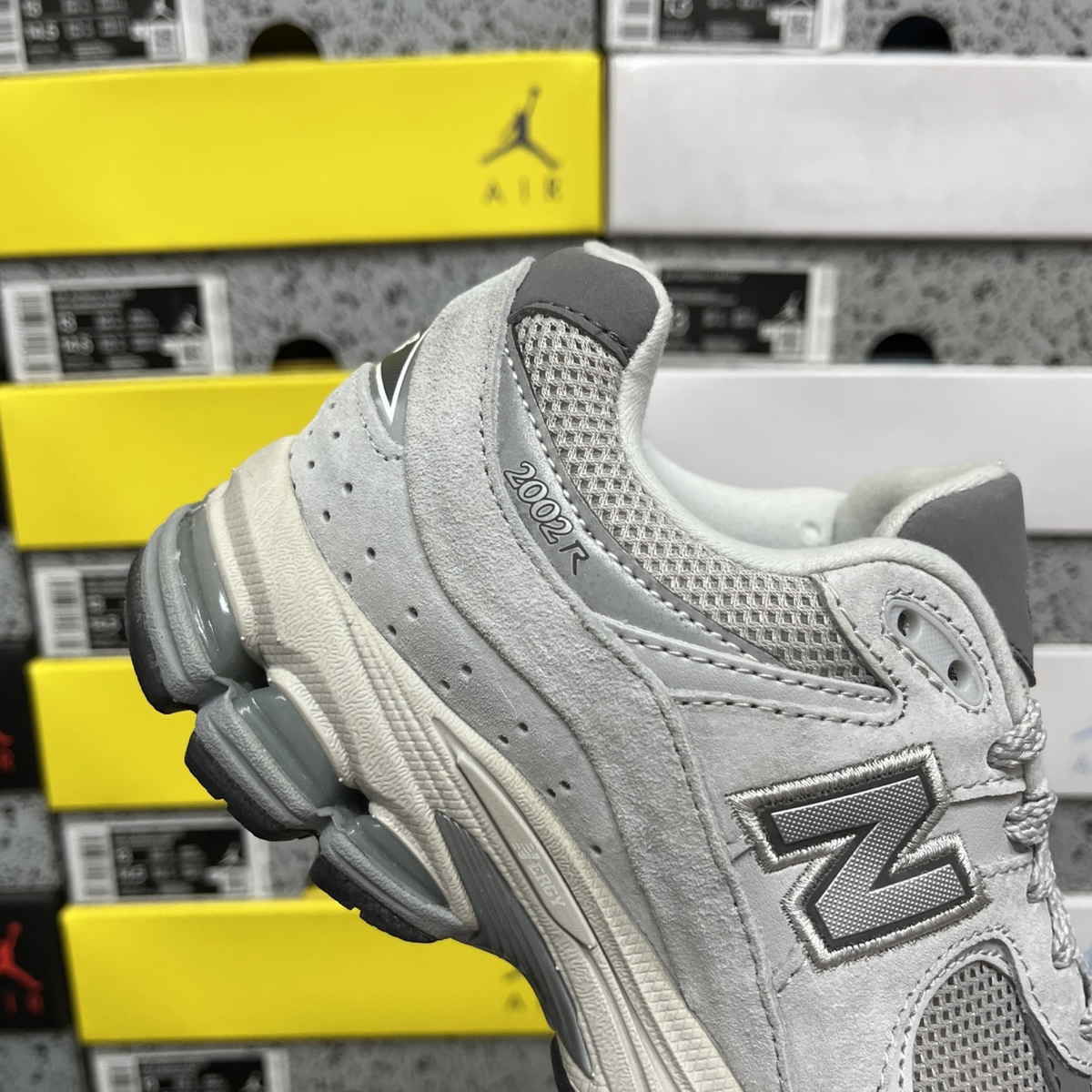 New Balance 2002R - Raincloud Concrete