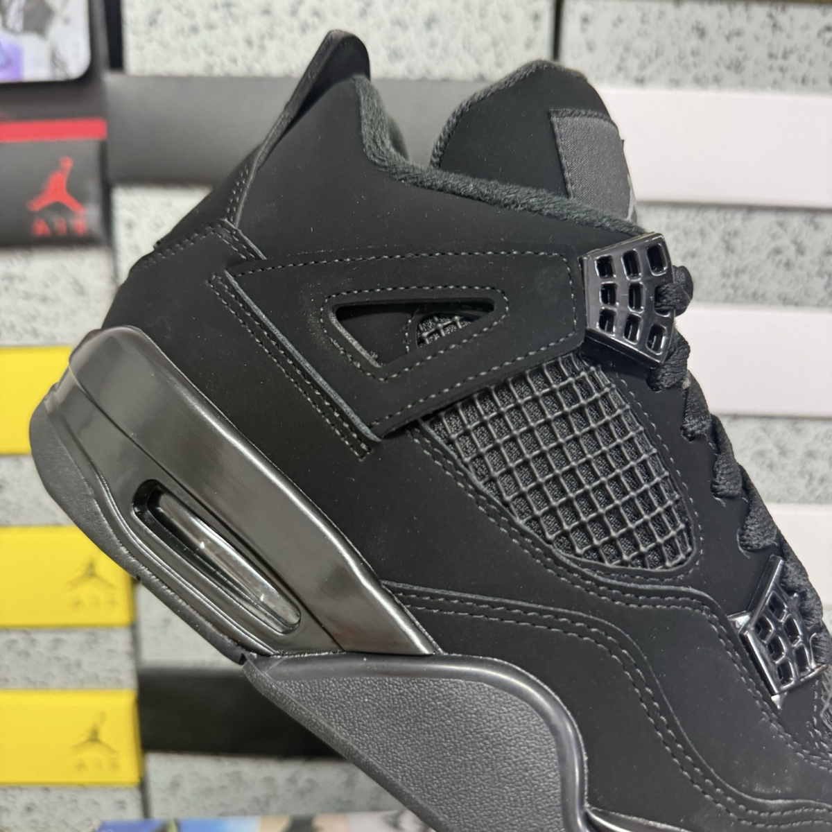 Air Jordan 4 Retro - Black Cat