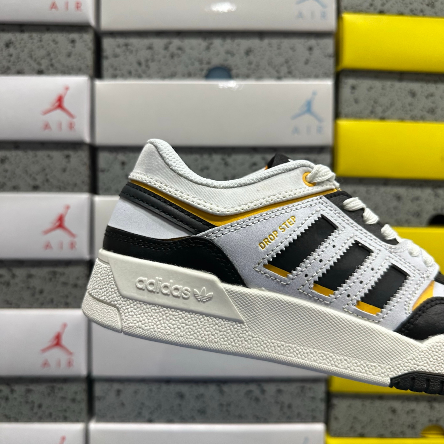 Adidas Drop Step Low - White Black Yellow
