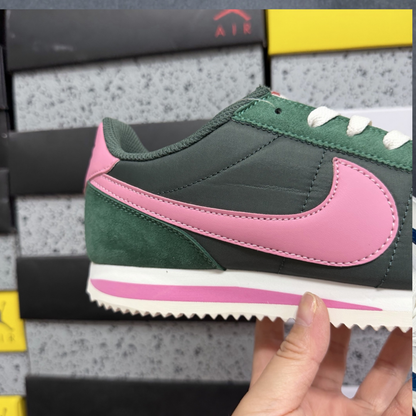 Nike Cortez Textile - Fir/Pinksicle