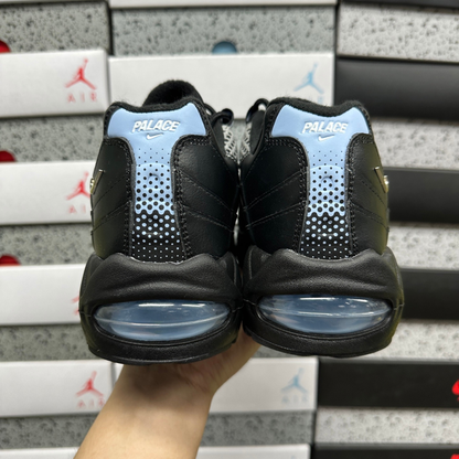 Air Max 95 x Palace - Metallic Silver and Aluminum