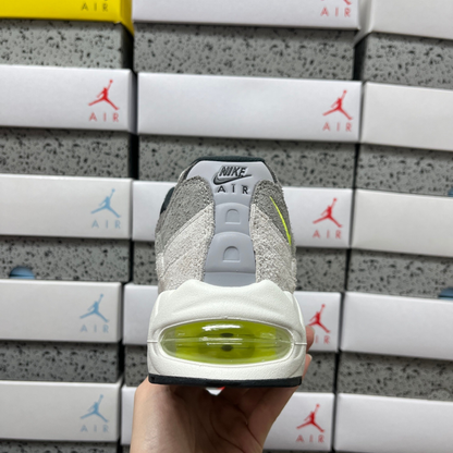 Air Max 95 - Reverse Neon