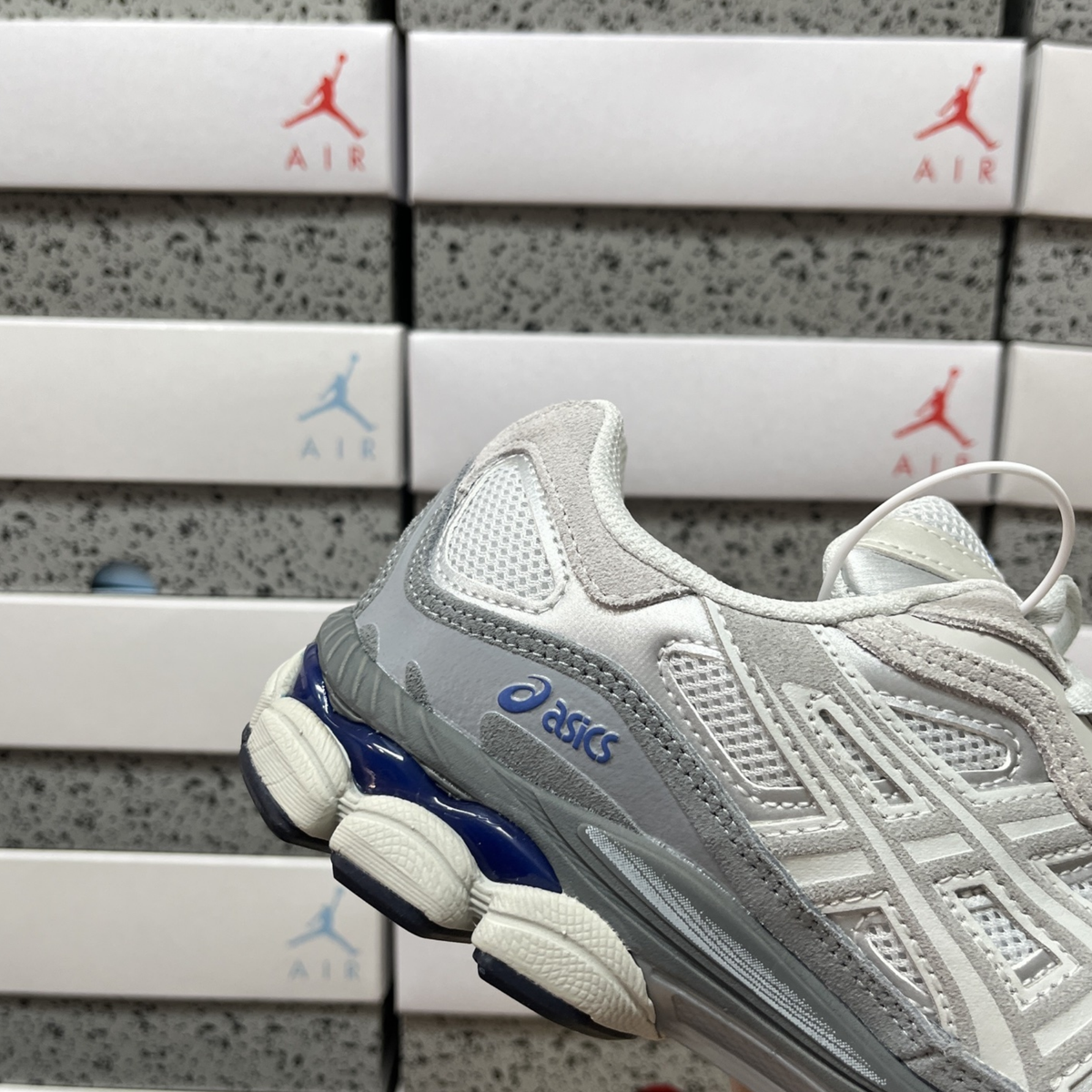 Asics Gel NYC - Glacier Grey Gravel