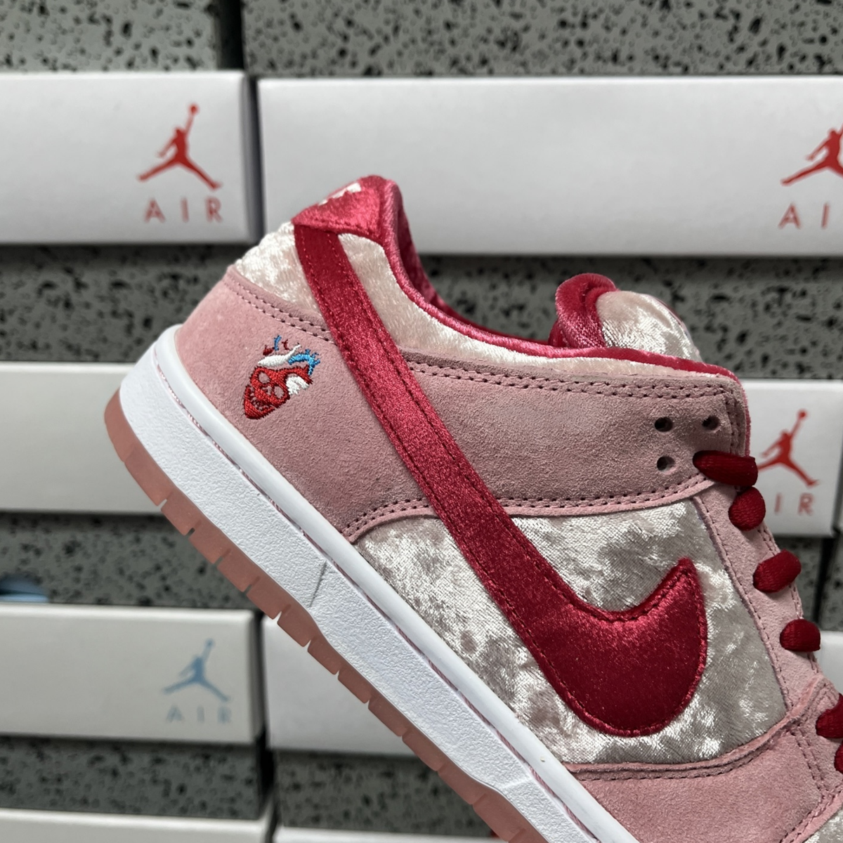 Nike SB Dunk Low Pro - StrangeLove