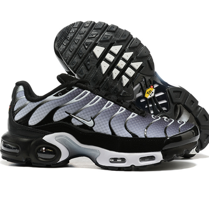 Nike Air Max Plus - Grey Black Fade