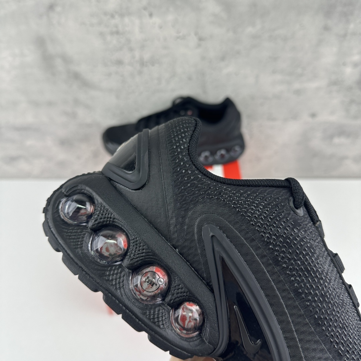 Nike Air Max DN - Black Dark Smoke Grey