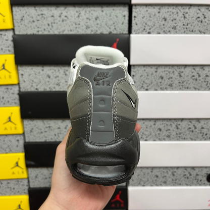 Air Max 95 - Grey Gradient
