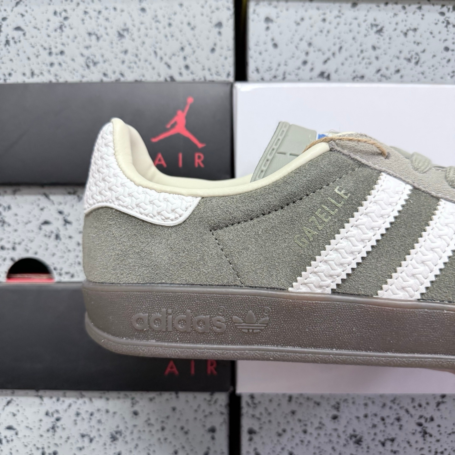 Adidas Gazelle Indoor - Silver Green Core Black