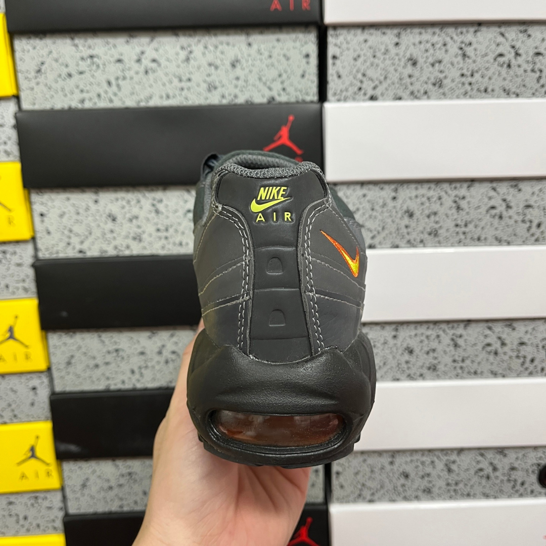 Air Max 95 -  Anthracite Safety Orange