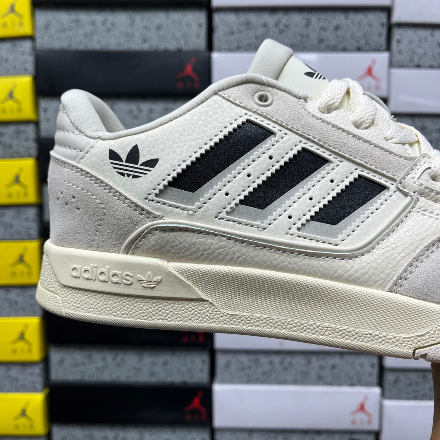 Adidas Drop Step Low 2.0 - Cream White / Core Black / Alumina