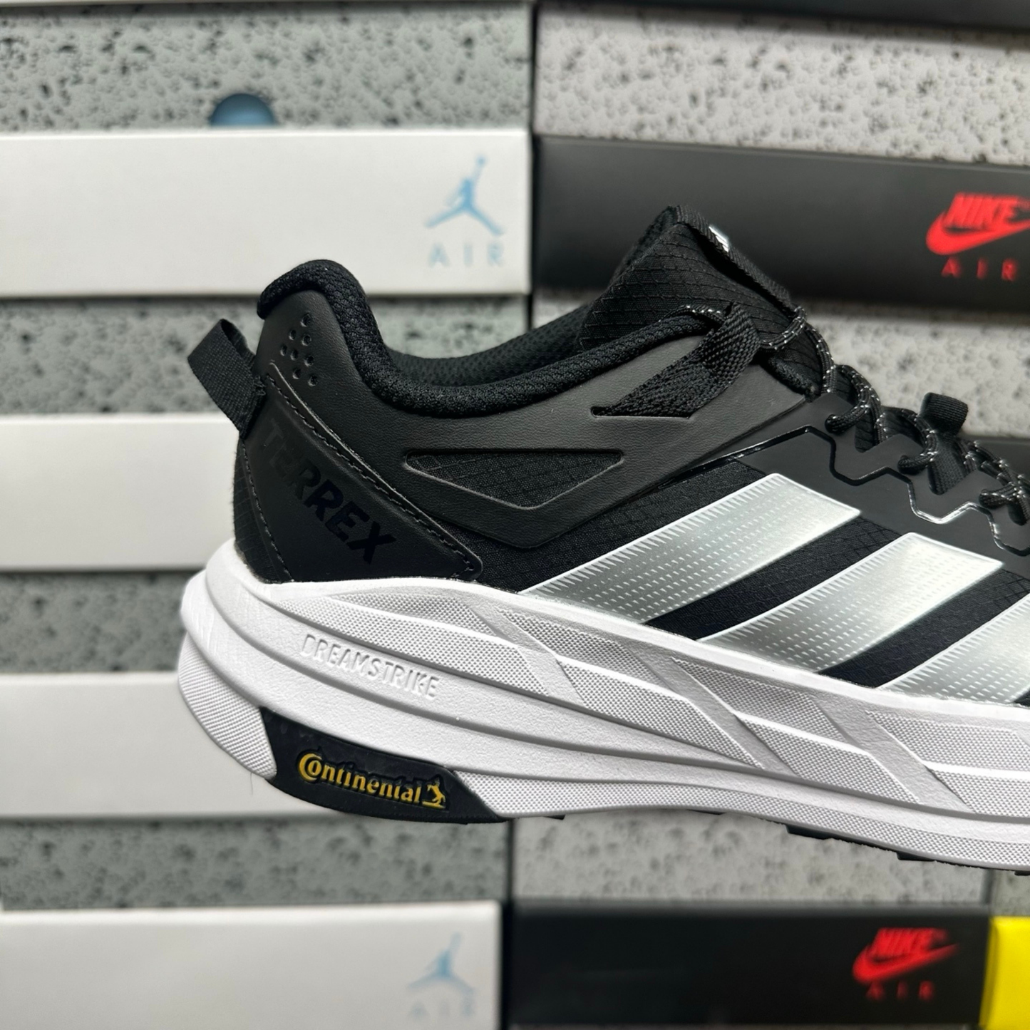 Adidas Terrex  Freehiker LT - Core Black/Silver Metallic