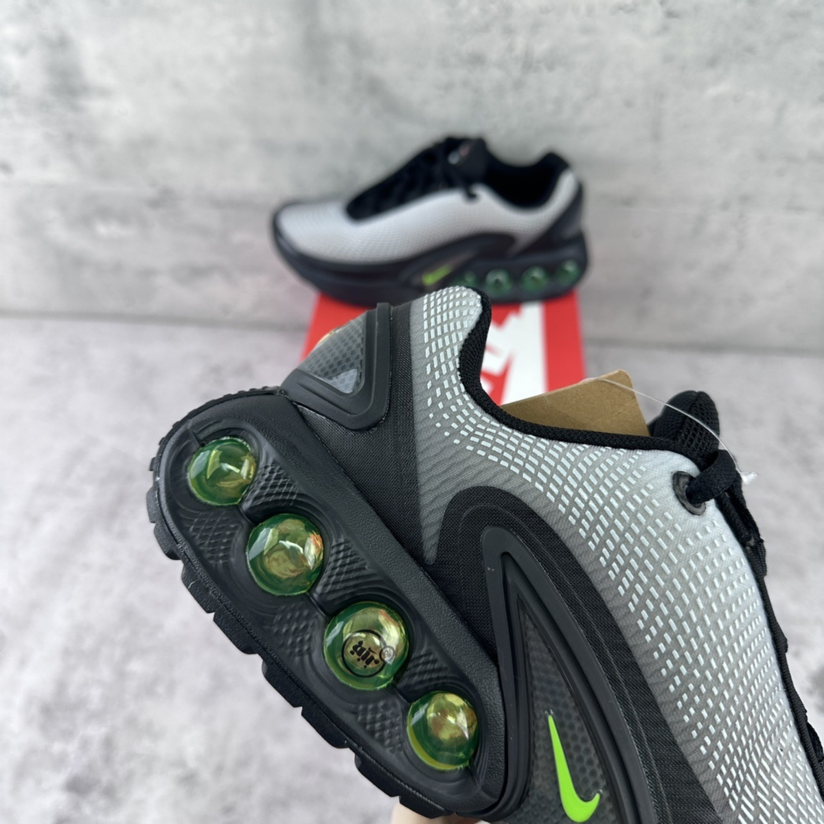 Nike Air Max DN - Silver Black Neon Pulse