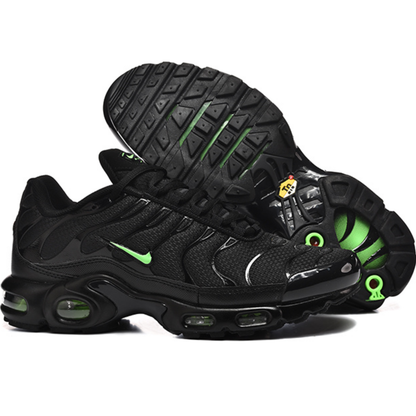 Nike Air Max Plus - Black Green Strike
