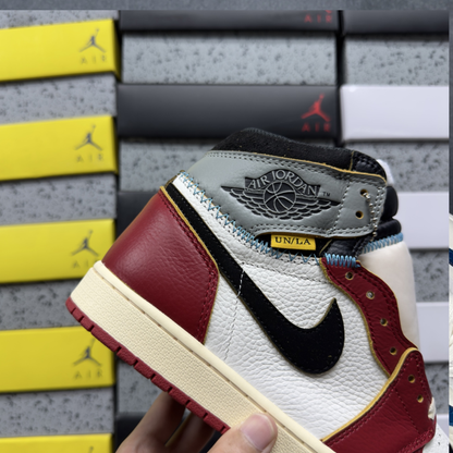 Union LA x Air Jordan 1 Retro High OG - Chicago / Varsity Red