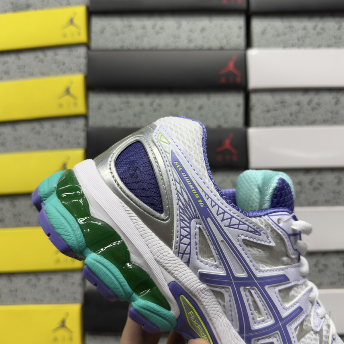 Asics Gel Nimbus 16 - White / Periwinkle / Mint