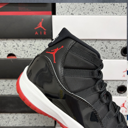 Air Jordan 11 Retro - Bred