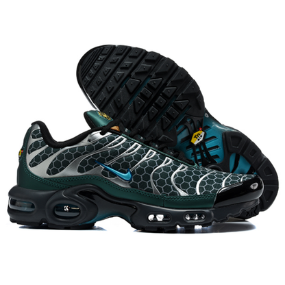 Nike Air Max Plus -  Spirograph Green