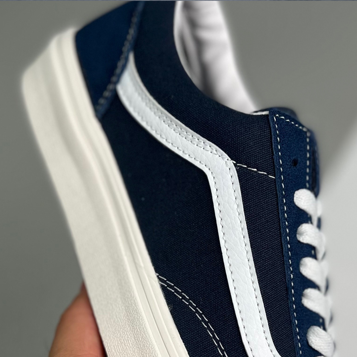 Vans Style 36 - Dress Blues/Marshmallow